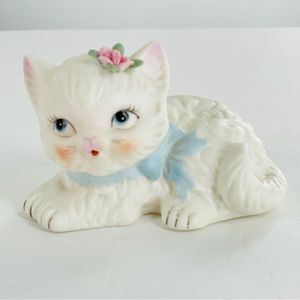 3/$21, Vintage White Kitten Figurine, Made in Japan